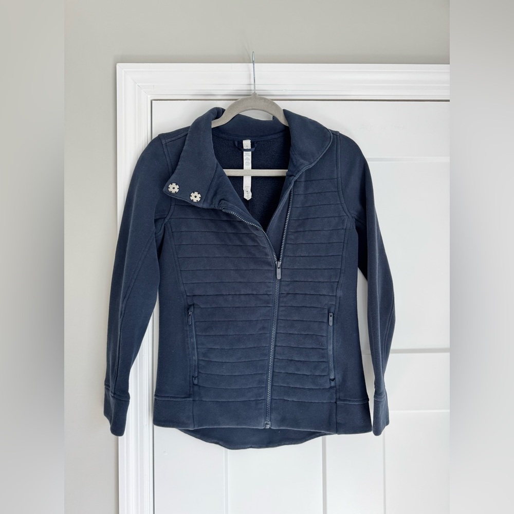 Lululemon Fleece Be True navy jacket